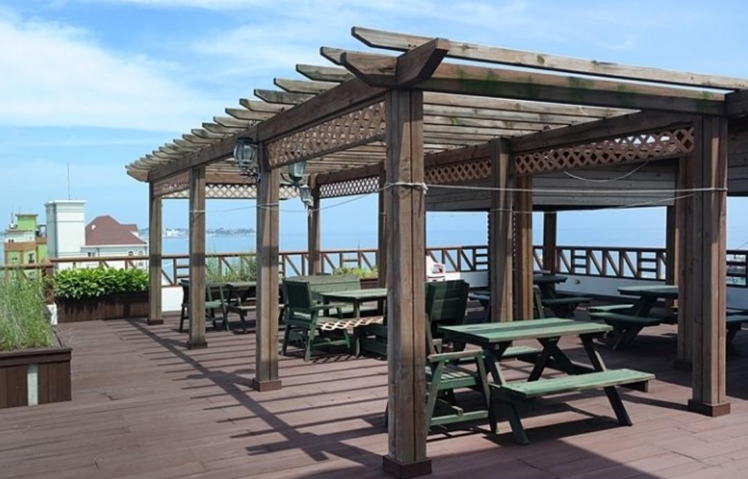Leselect Pension Gangneung Exterior foto